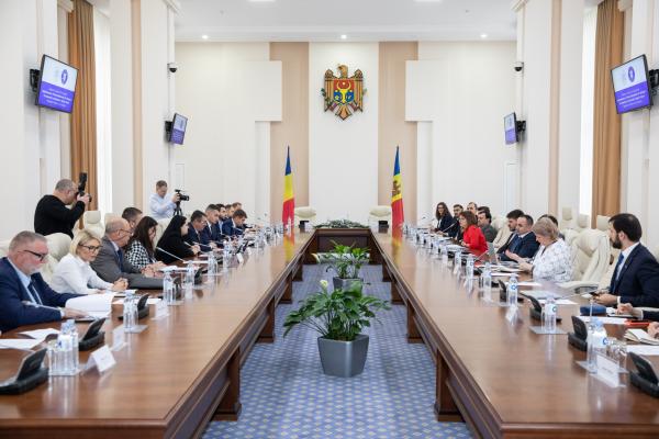 Republica Moldova, România și UiPath au încheiat un Acord de colaborare în vederea consolidării domeniului tehnologiei informaţiei