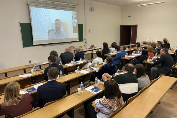Discuție publică: Promovarea soluțiilor digitale în rândul diasporei, la Strasbourg, Franța