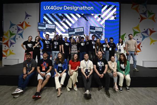În concursul UX4Gov Designathon au fost identificate și premiate trei soluții de îmbunătățire a serviciilor publice