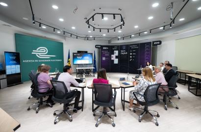 AGE și UMAEF - Acord strategic de colaborare pentru dezvoltarea ecosistemului EVO