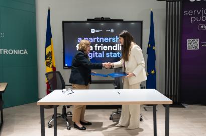 AGE și UMAEF - Acord strategic de colaborare pentru dezvoltarea ecosistemului EVO