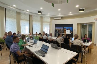 Comunicatorii guvernamentali pregătiți pentru a fi mesageri digitali