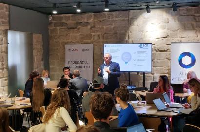 Inovația și democrația s-au întâlnit la Hackathon-ul Democracy Tech