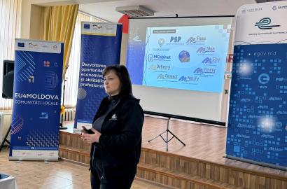 Impactul sesiunilor de informare în teritoriu. AGE aduce educația digitală la Leova și Brătușeni