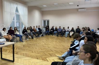 Între teorie și practică în domeniul guvernării digitale