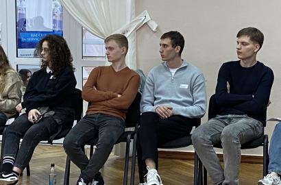 Între teorie și practică în domeniul guvernării digitale
