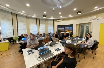 Sesiune de instruire în guvernare digitală pentru angajații Serviciului Vamal