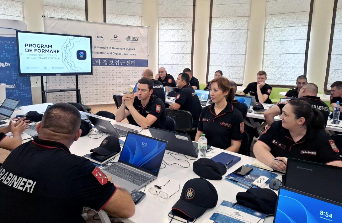 Carabinierii au participat la un atelier de instruire despre rolul soluțiilor digitale în eficiența și siguranța publică