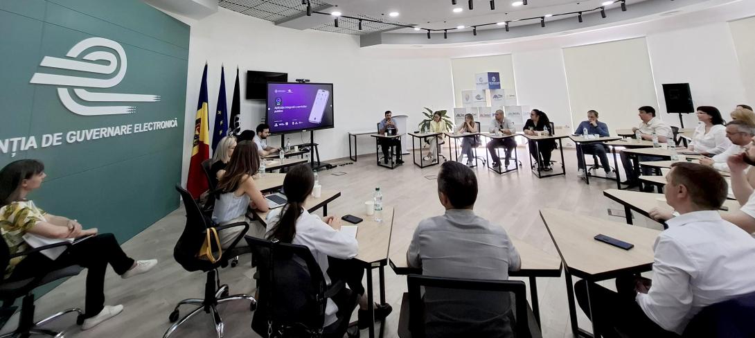 AGE și Asociația Băncilor explorează aplicația EVO pentru servicii digitale